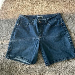 Lee shorts